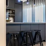 Noire Apartment